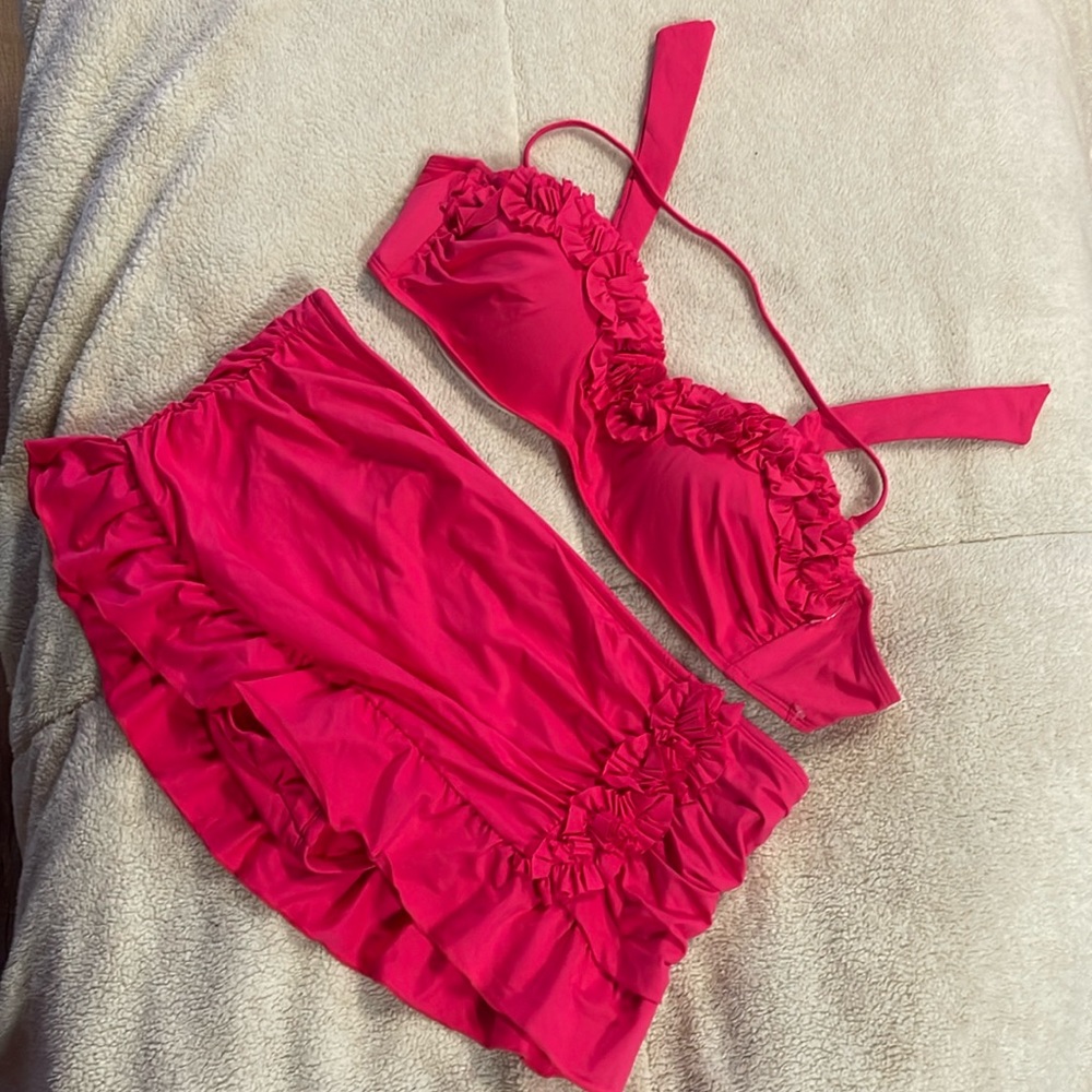 KENNETH COLE SWIM SUIT